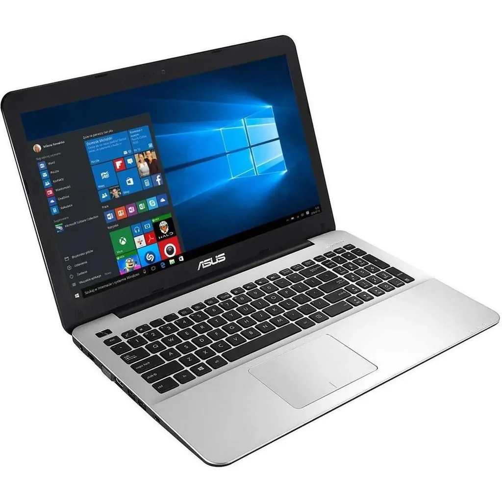 ASUS R556L su Geforce 840M